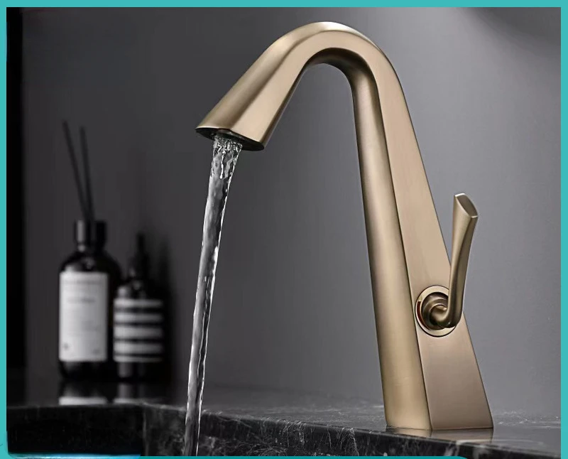 Personalized New Faucet White Gold Color Bathroom Cabinet Faucet Table Hot and Cold Wash Basin Faucet Copper
Personalized New Faucet White Gold Color Bathroom Cabinet Faucet Table Hot and Cold Wash Basin Faucet Copper