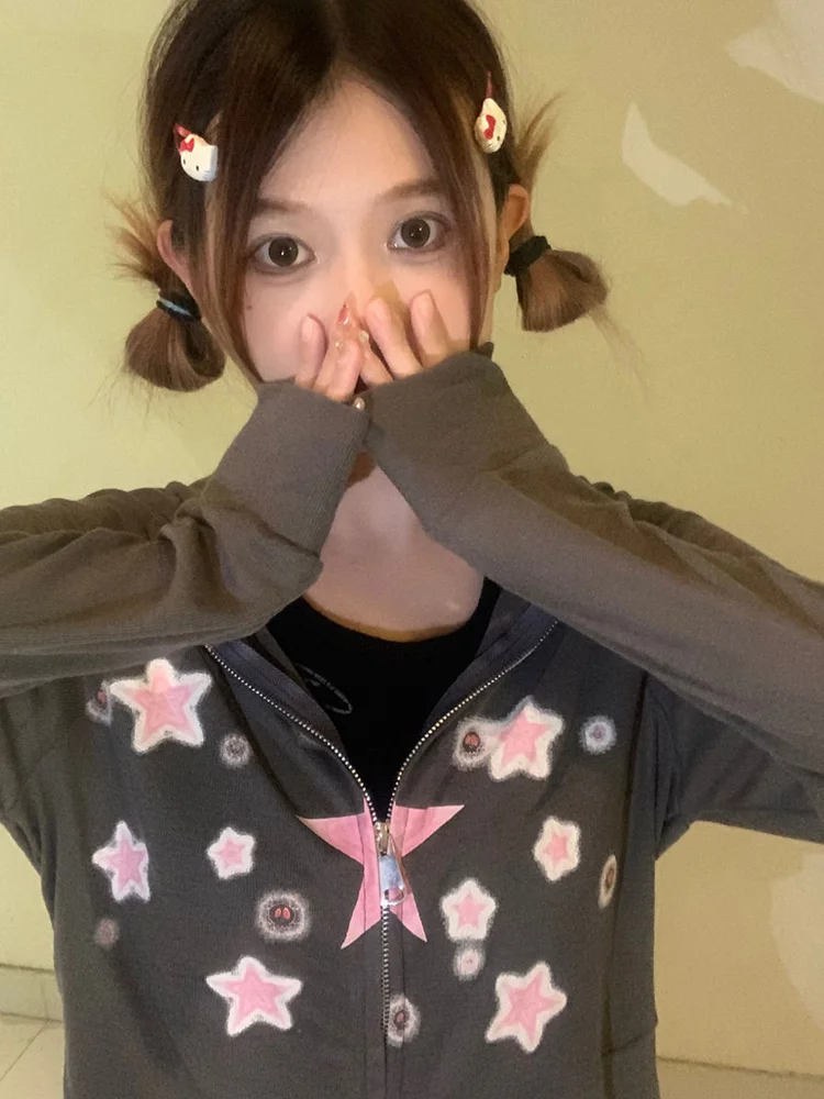 Женский Укороченный свитшот Y2k, Повседневная тонкая толстовка на молнии со звездным принтом в стиле хип-хоп, яркие куртки в стиле гранж
Женский Укороченный свитшот Y2k, Повседневная тонкая толстовка на молнии со звездным принтом в стиле хип-хоп, яркие куртки в стиле гранж