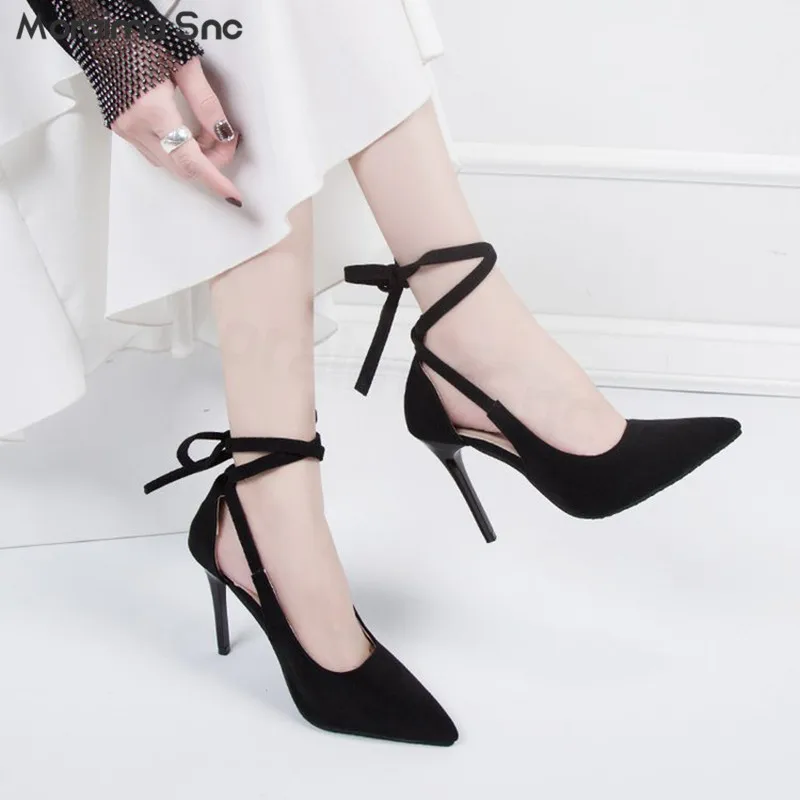Black Pointed Toe Hollow Lace-Up Pumps Large Size Summer New Stiletto Heel Winding Cross Lace High-Heeled Sandals Women's Shoes
Black Pointed Toe Hollow Lace-Up Pumps Large Size Summer New Stiletto Heel Winding Cross Lace High-Heeled Sandals Women's Shoes