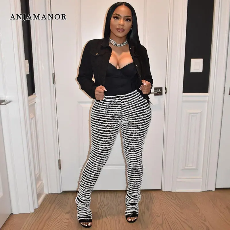 ANJAMANOR Stripe Fuzzy Stacked Pants Baddie Outfits Women Elastic Waist Flared Legging Streetwear High Waisted Trousers D66-EE42
ANJAMANOR Stripe Fuzzy Stacked Pants Baddie Outfits Women Elastic Waist Flared Legging Streetwear High Waisted Trousers D66-EE42