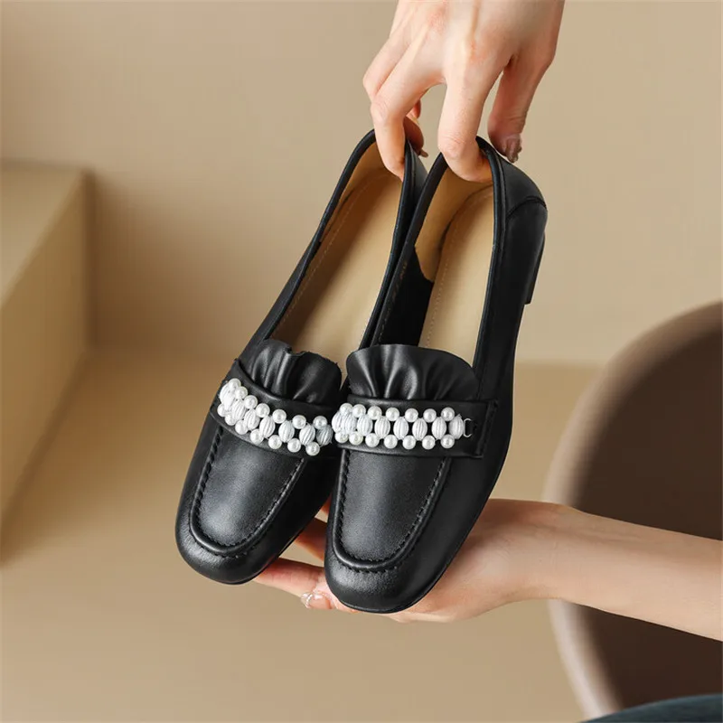 NEW Spring/Fall Women Loafers Square Toe Chunky Heel Woman Shoe 2023 Fashion Pearl Pleated Women Pumps Shoes for Women Low Heels
NEW Spring/Fall Women Loafers Square Toe Chunky Heel Woman Shoe 2023 Fashion Pearl Pleated Women Pumps Shoes for Women Low Heels