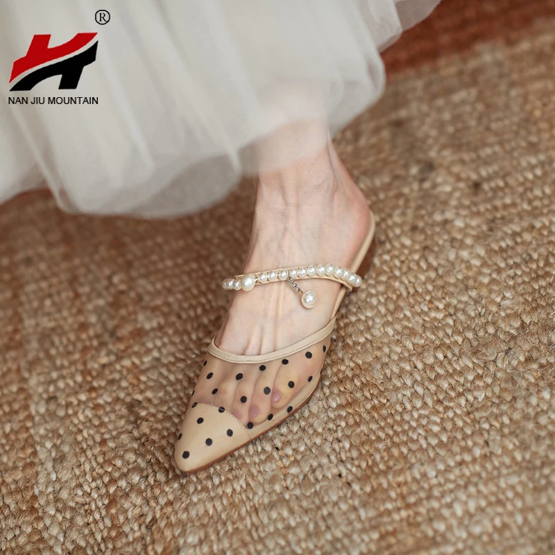 2022 Summer Flat Sandals Women Pearl Slippers Pointed Toe Polka Dot Mesh Outdoor Beach Slippers
2022 Summer Flat Sandals Women Pearl Slippers Pointed Toe Polka Dot Mesh Outdoor Beach Slippers