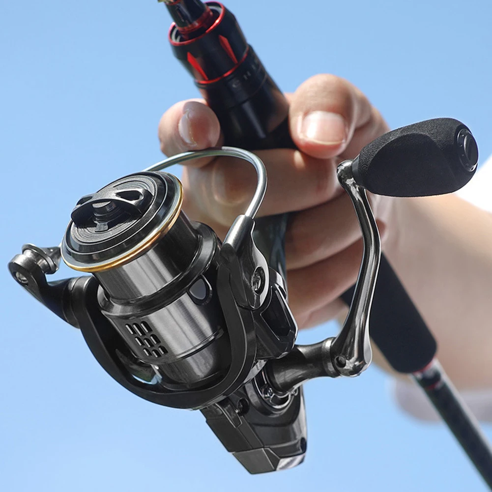 Lightweight Spinning Reel 10KG Max Drag Shallow Metal Spool Single/Double Grip Fishing Coil for Carp Freshwater Saltwater Tackle
Lightweight Spinning Reel 10KG Max Drag Shallow Metal Spool Single/Double Grip Fishing Coil for Carp Freshwater Saltwater Tackle