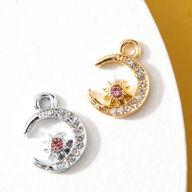 10 шт./лот 13*9 мм подвеска в виде звезды и Луны с фианитами для изготовления ювелирных изделий «сделай сам» Аксессуары для ожерелья браслета
10 шт./лот 13*9 мм подвеска в виде звезды и Луны с фианитами для изготовления ювелирных изделий «сделай сам» Аксессуары для ожерелья браслета