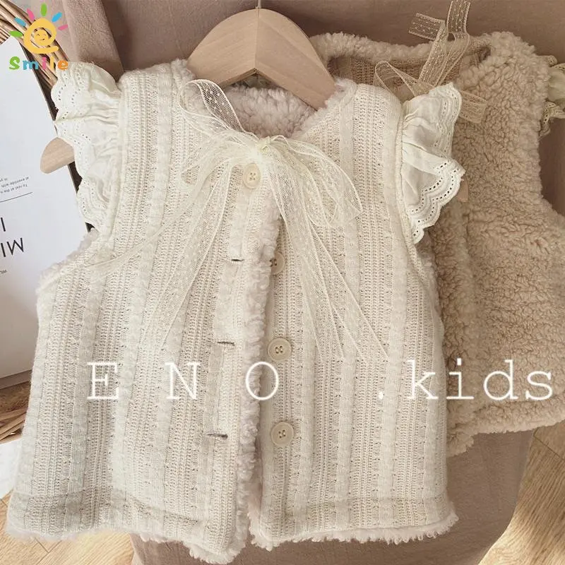 Spring Autumn New Sweet Princess Lamb Wool Thickened Waistcoat Girls Winter Cashmere Wool Knitted Lace Vest Children Clothing
Spring Autumn New Sweet Princess Lamb Wool Thickened Waistcoat Girls Winter Cashmere Wool Knitted Lace Vest Children Clothing