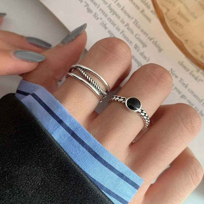 Cross Twist Open Rings for Women Adjustable Double Layer Black Trendy Hip Hop Female Fashion Personality Retro Jewelry
Cross Twist Open Rings for Women Adjustable Double Layer Black Trendy Hip Hop Female Fashion Personality Retro Jewelry
