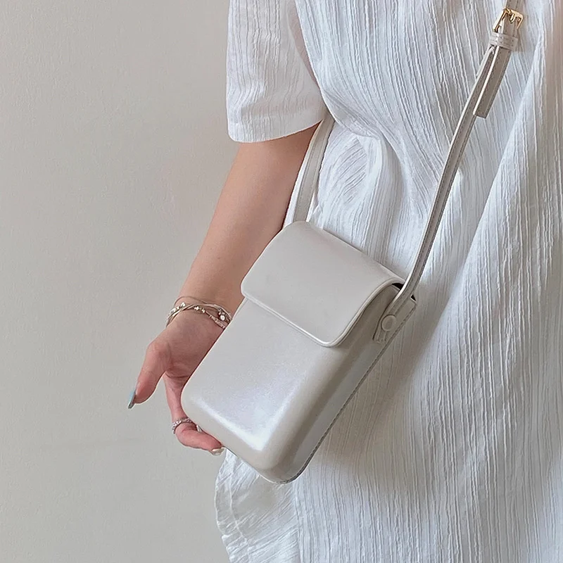 Flap Crossbody Bag Women Mini PU Leather Designer Shoulder Bags Solid Color Luxury All-Match Phone Lady Messenger Bag Handbag
Flap Crossbody Bag Women Mini PU Leather Designer Shoulder Bags Solid Color Luxury All-Match Phone Lady Messenger Bag Handbag