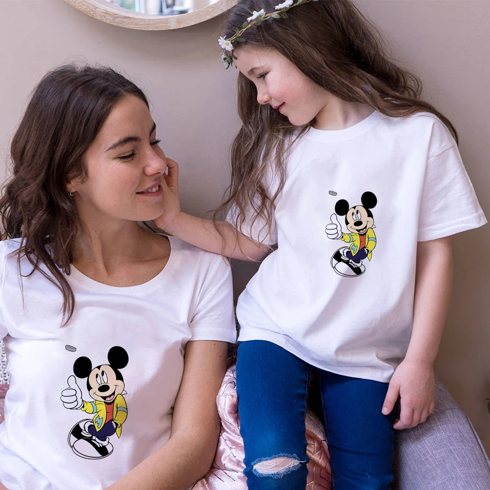 New Disney Family T-shirts Mickey Mouse Cartoons Summer Printed White Women Base Short Sleeve Casual Baby Clothes Streetwear
New Disney Family T-shirts Mickey Mouse Cartoons Summer Printed White Women Base Short Sleeve Casual Baby Clothes Streetwear