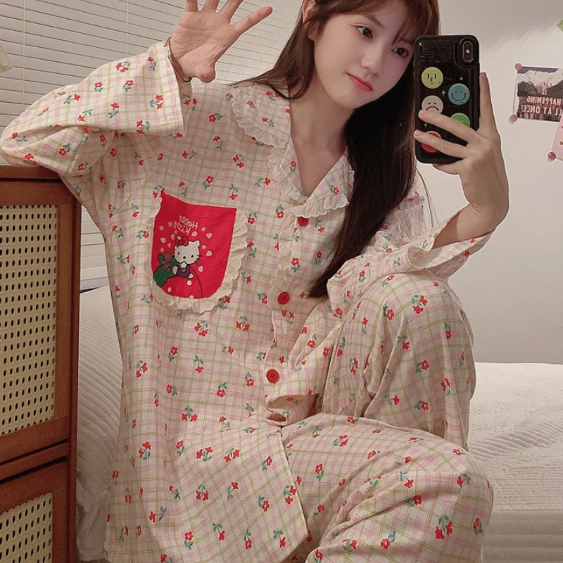 Kawaii Sanrio Hello Kitty Women Pajamas Spring Fall Long-sleeved Ins Style Lace Japanese Style Student Homewear Suit Girls Gift
Kawaii Sanrio Hello Kitty Women Pajamas Spring Fall Long-sleeved Ins Style Lace Japanese Style Student Homewear Suit Girls Gift