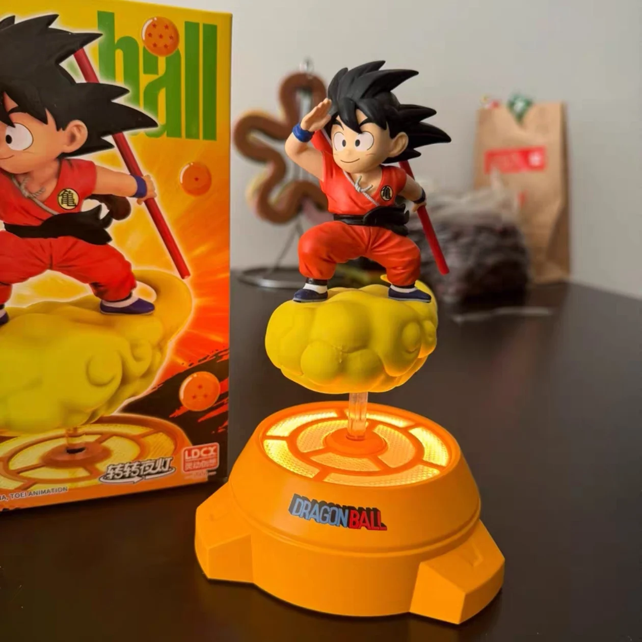 Оригинальная аниме-фигурка Dragon Ball фигурка Гоку вращающийся ночник украшение
