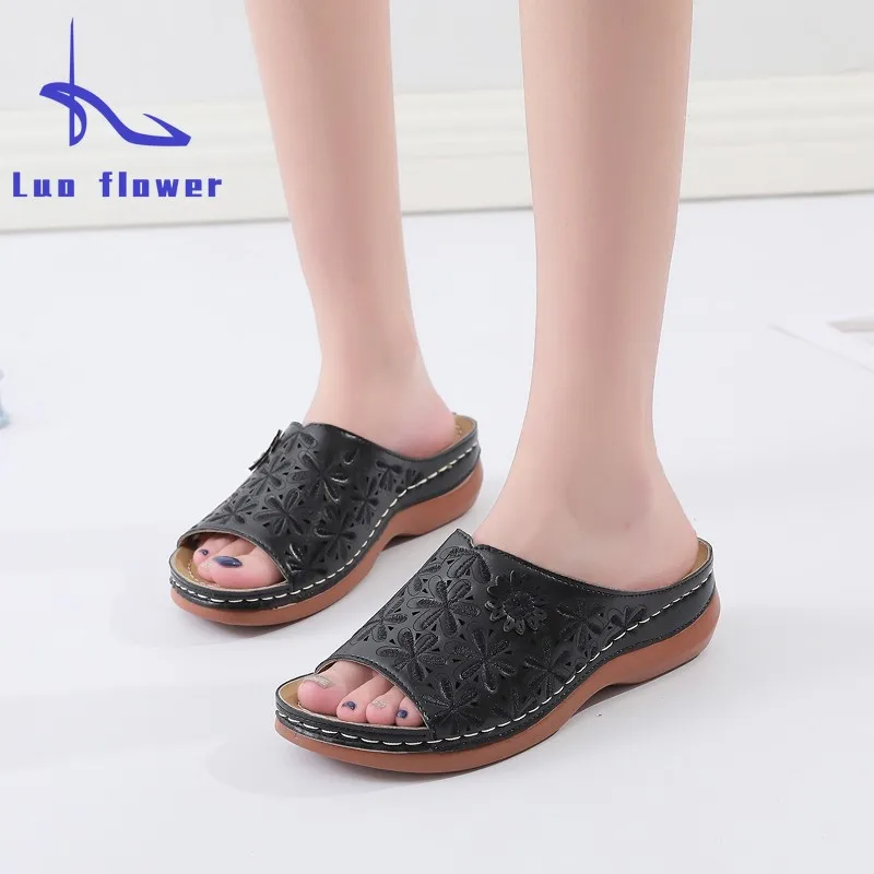 Women 2022 Summer Open Toe Floral Hollow Out Sandals Wedges Slides Beach Shoes Vintage Casual Large Size Ladies Outdoor Slippers
Women 2022 Summer Open Toe Floral Hollow Out Sandals Wedges Slides Beach Shoes Vintage Casual Large Size Ladies Outdoor Slippers