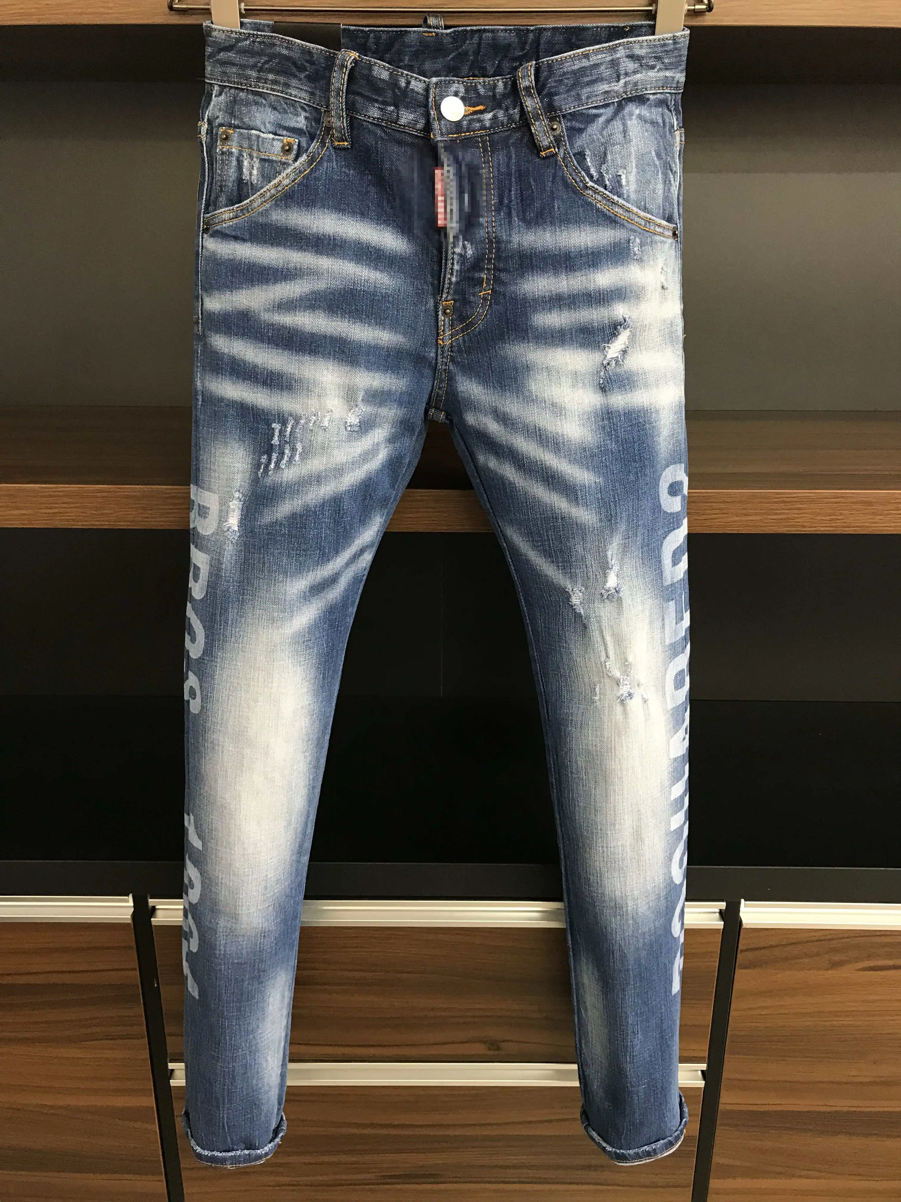 Skinny Ripped Denim Jeans Luxury Brand D2 Street Wear Long Jeans Holes High Quality Male Stretch Fit Casual Denim Trousers
Skinny Ripped Denim Jeans Luxury Brand D2 Street Wear Long Jeans Holes High Quality Male Stretch Fit Casual Denim Trousers
