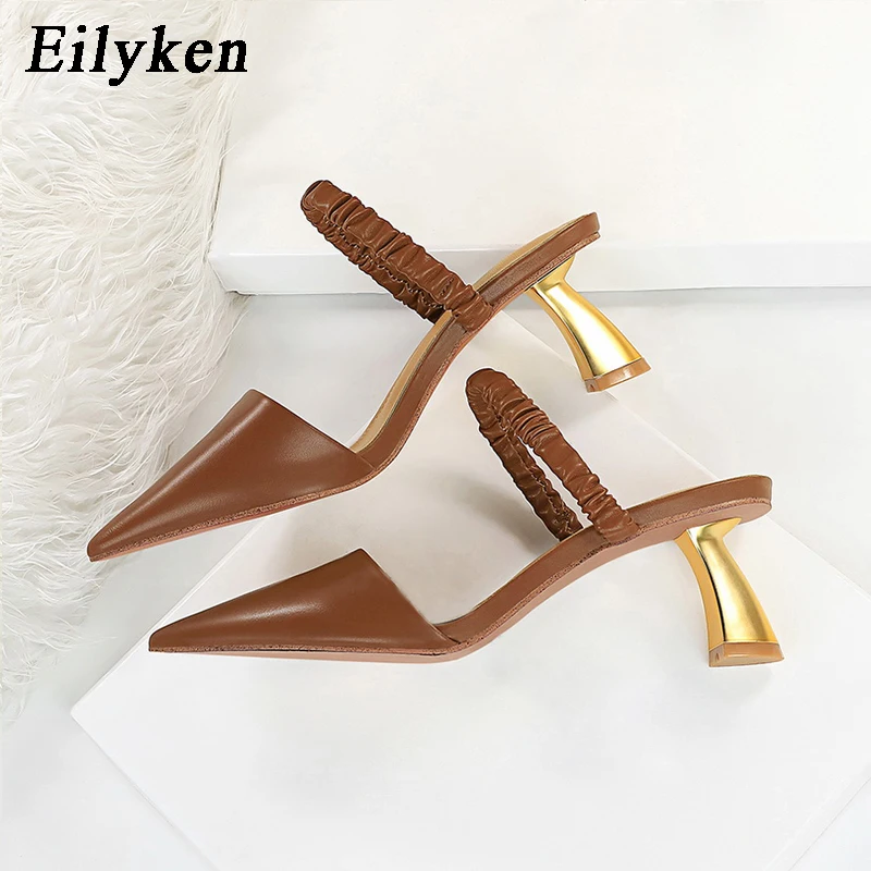 Eilyken New Summer Sexy Hollow Pointed Toe Simple Solid Color Women Fashion Mules Slippers Elegant Low Heels Party Shoes
Eilyken New Summer Sexy Hollow Pointed Toe Simple Solid Color Women Fashion Mules Slippers Elegant Low Heels Party Shoes