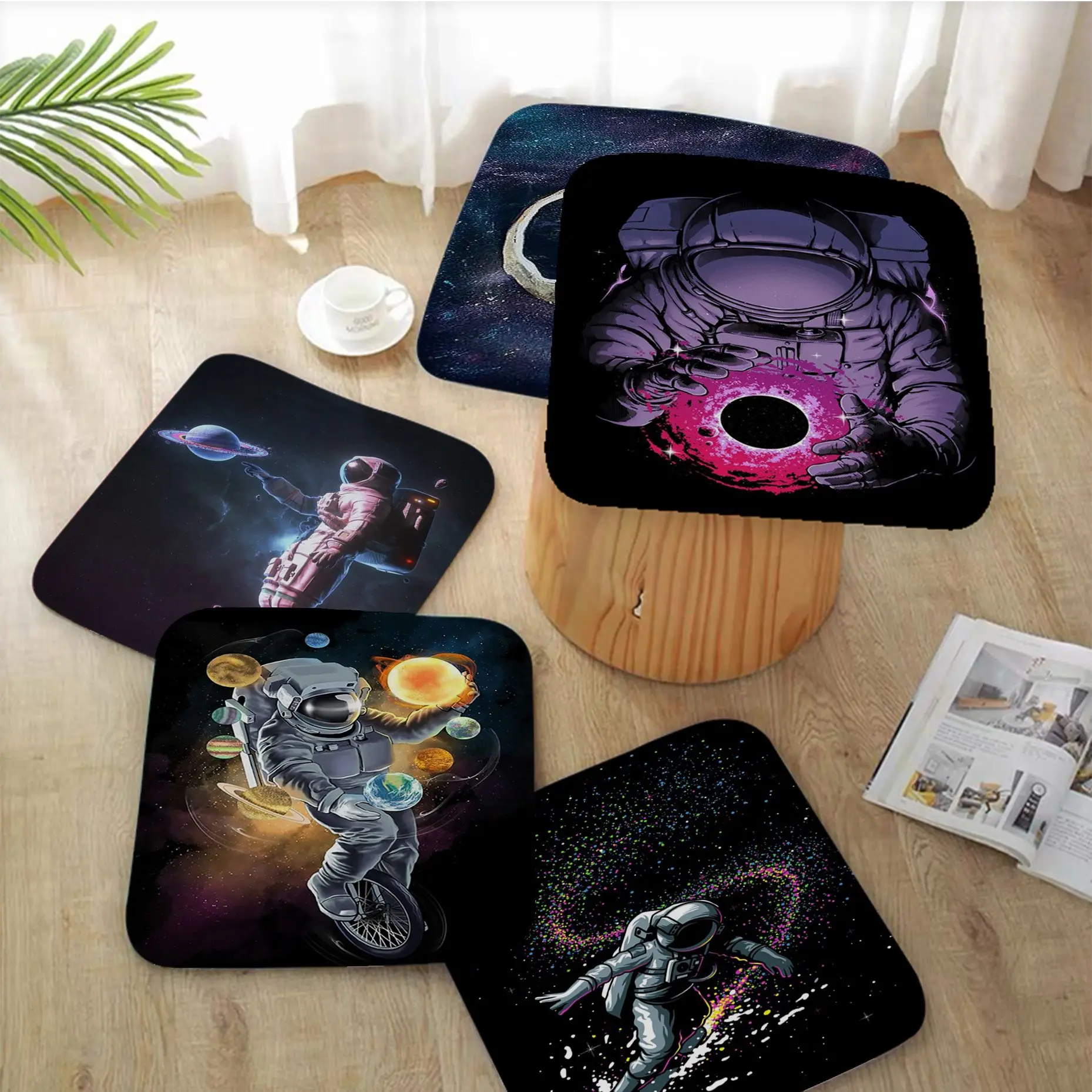 Astronaut Space Dreaming Tie Rope Dining Chair Cushion Circular Decoration Seat For Office Desk Outdoor Garden Cushions
Astronaut Space Dreaming Tie Rope Dining Chair Cushion Circular Decoration Seat For Office Desk Outdoor Garden Cushions