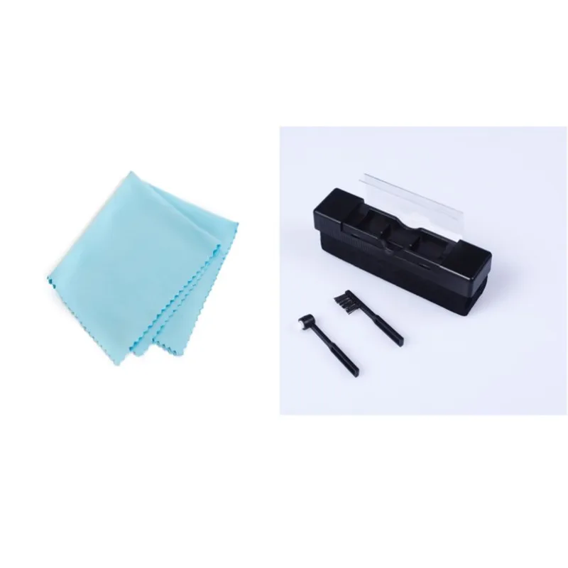 4 in 1 Vinyl Record Velvet Brush Anti Static LPs Dust Remover Kits for Turntables Vinyl Record Cleaning Kit
4 in 1 Vinyl Record Velvet Brush Anti Static LPs Dust Remover Kits for Turntables Vinyl Record Cleaning Kit