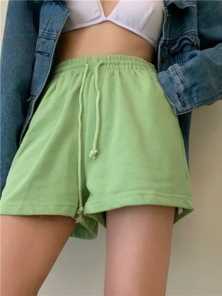 Casual Shorts Women Clothing Loose Summer Home Pajama Pants High Waist Wide Leg Fashion Pants Outer Wear Green Five-point Pants
Casual Shorts Women Clothing Loose Summer Home Pajama Pants High Waist Wide Leg Fashion Pants Outer Wear Green Five-point Pants