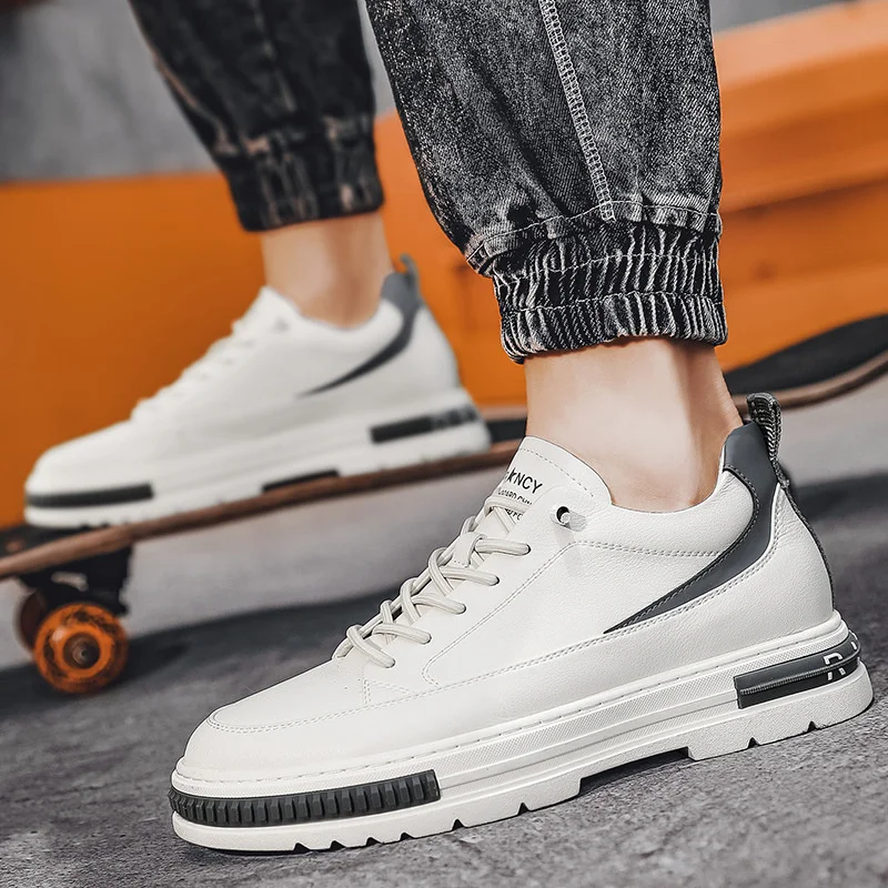 082011 Fashion men's shoes autumn and winter trend new student white tide shoes 
082011 Fashion men's shoes autumn and winter trend new student white tide shoes