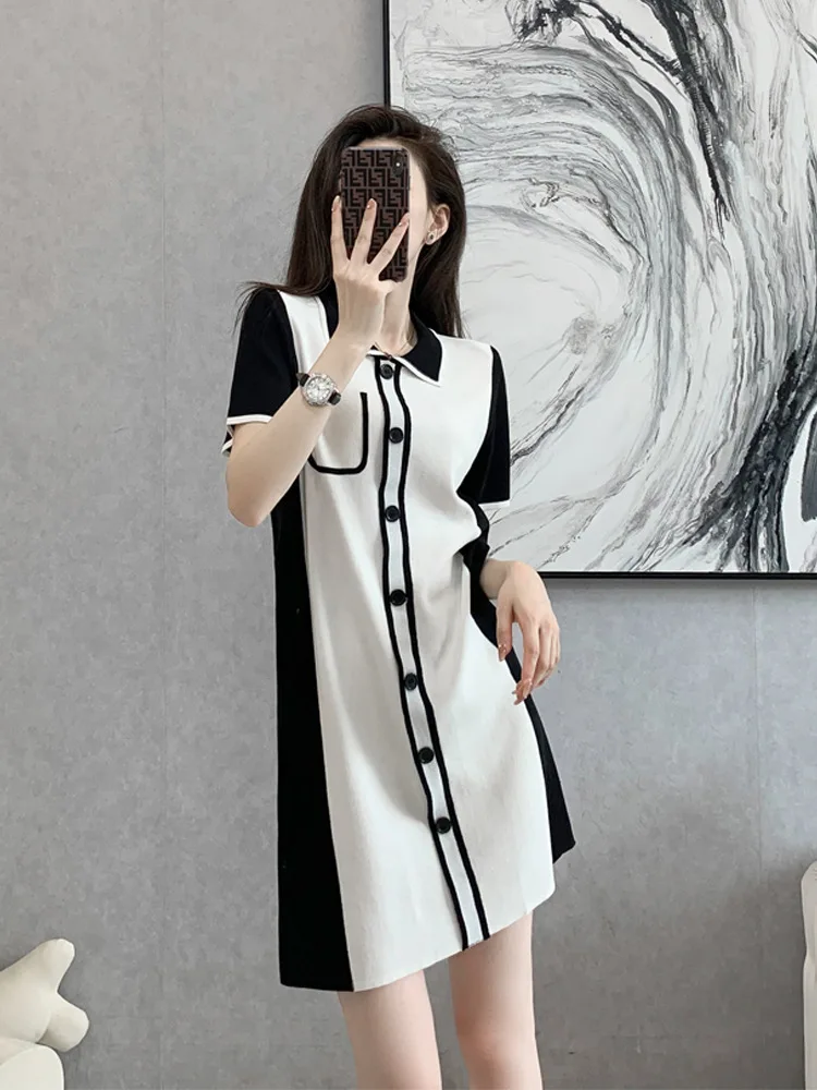 French Ice Silk Dress Women Summer Age-reducing Polo Neck Knitted Short Sleeve Thigh Length Mini Straight Dresses for Women 2022
French Ice Silk Dress Women Summer Age-reducing Polo Neck Knitted Short Sleeve Thigh Length Mini Straight Dresses for Women 2022