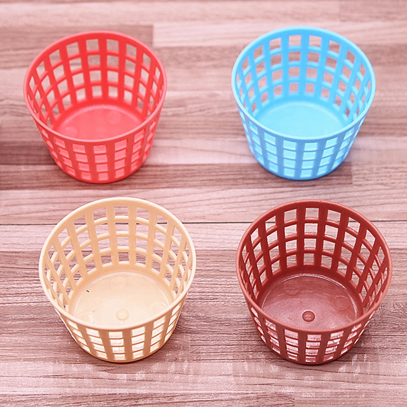 4PCS Doll house household appliances simulation mini storage basket clothes storage basket trash can doll houses accesorios
4PCS Doll house household appliances simulation mini storage basket clothes storage basket trash can doll houses accesorios