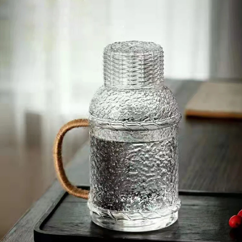 2L Large-capacity Transparent Borosilicate Glass Teapot Household Japanese-style Hammer Texture Teapot Flower Tea Cold Kettle
2L Large-capacity Transparent Borosilicate Glass Teapot Household Japanese-style Hammer Texture Teapot Flower Tea Cold Kettle