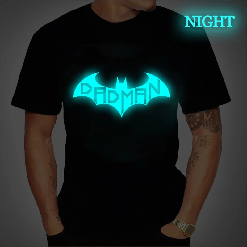 2022 Summer New High-quality Men's O-neck Street Hip-hop Casual Super Dadman Bat Hero Printing Luminous T-shirt T Shirt Homme
2022 Summer New High-quality Men's O-neck Street Hip-hop Casual Super Dadman Bat Hero Printing Luminous T-shirt T Shirt Homme