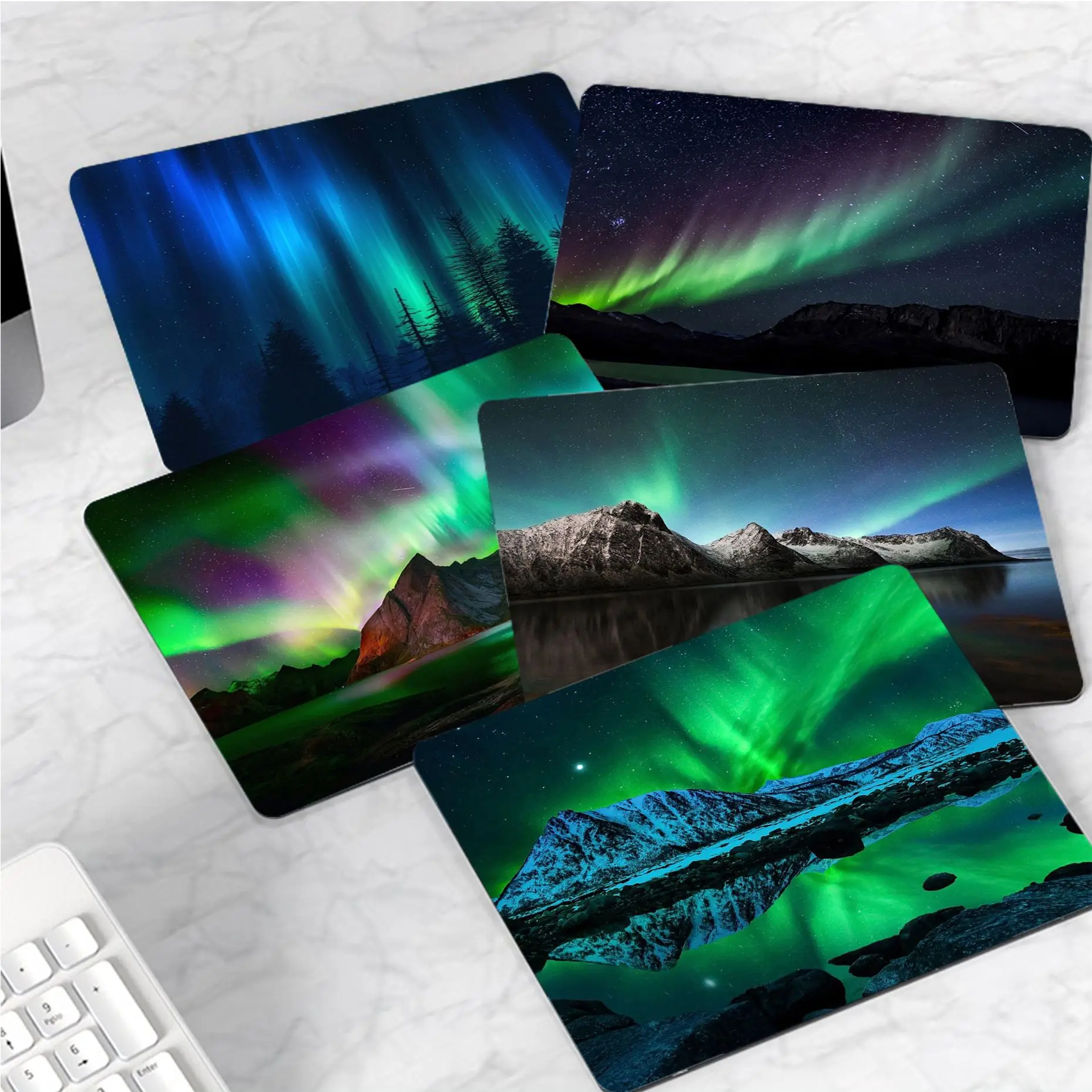 Маленький Настольный коврик Aurora Polar Lights, студенческий коврик для мыши, компьютерный коврик для клавиатуры, игровой коврик, Настольный коври...
Маленький Настольный коврик Aurora Polar Lights, студенческий коврик для мыши, компьютерный коврик для клавиатуры, игровой коврик, Настольный коври...