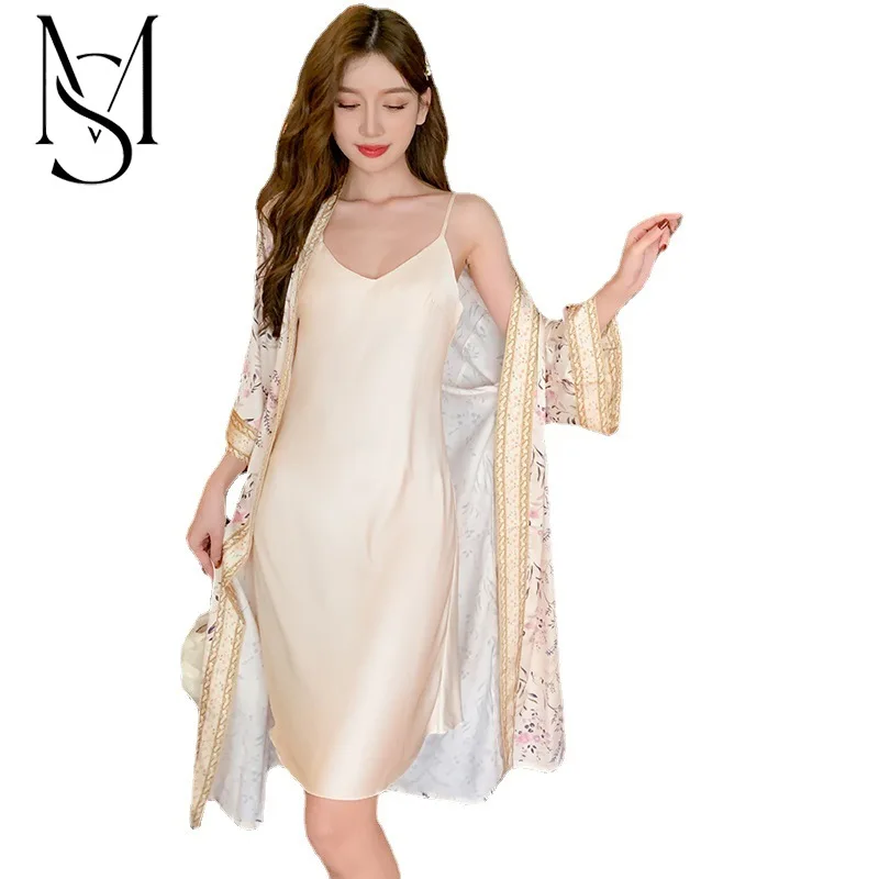 Pajamas women's new spring and autumn thin ice silk suspender robe suit high-grade satin chiffon home clothes 3062
Pajamas women's new spring and autumn thin ice silk suspender robe suit high-grade satin chiffon home clothes 3062
