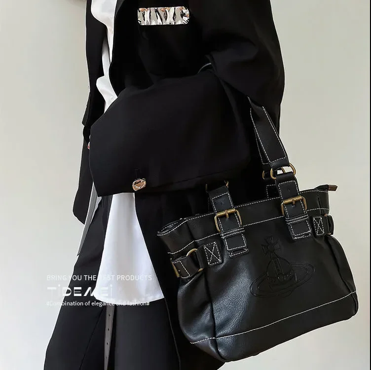 Sac A Main Femme Vintage Leather Tote Bag in Solid Color Big Capacity Shoulder Bag Female Motorcycle Style Cool Ladies Handbags
Sac A Main Femme Vintage Leather Tote Bag in Solid Color Big Capacity Shoulder Bag Female Motorcycle Style Cool Ladies Handbags
