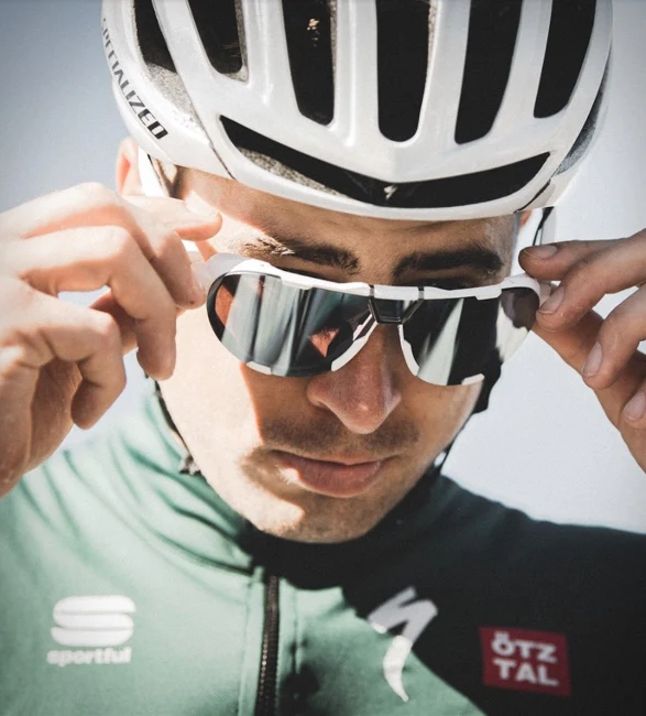 Cycling glasses sports cycling polarized sunglasses men women bike glasses outdoor safety googles bicycle eyewear
Cycling glasses sports cycling polarized sunglasses men women bike glasses outdoor safety googles bicycle eyewear