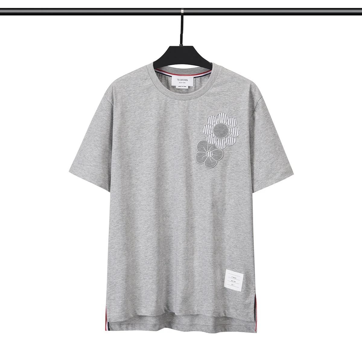 Summer Men Short Sleeve T-Shirt Cotton Top Couple O-Neck Flower Korean Design Casual Top Plus Size Women Top High Quality
Summer Men Short Sleeve T-Shirt Cotton Top Couple O-Neck Flower Korean Design Casual Top Plus Size Women Top High Quality