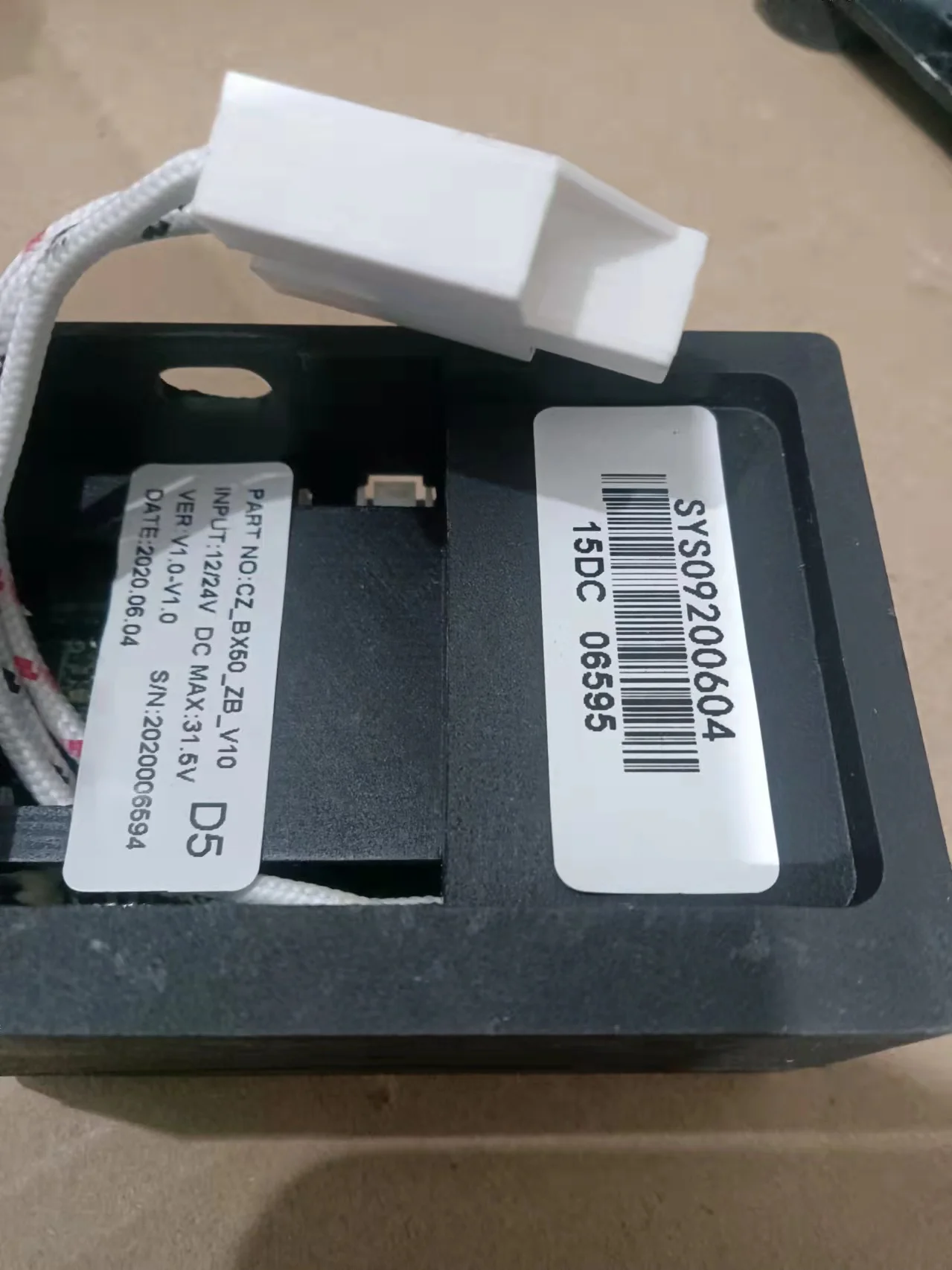 CZ-BX50-ZB-V10 DC 12/24V Automotive Refrigerator Variable Frequency Compressor Drive Module ZH15G
CZ-BX50-ZB-V10 DC 12/24V Automotive Refrigerator Variable Frequency Compressor Drive Module ZH15G