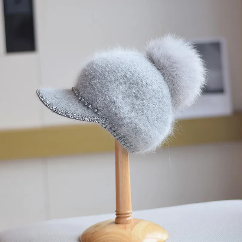 Autumn and Winter Fox Fur Ball Hat Rabbit Fur Knitted Peaked Cap All-Match Earflaps Plush Beaded Baseball Cap
Autumn and Winter Fox Fur Ball Hat Rabbit Fur Knitted Peaked Cap All-Match Earflaps Plush Beaded Baseball Cap