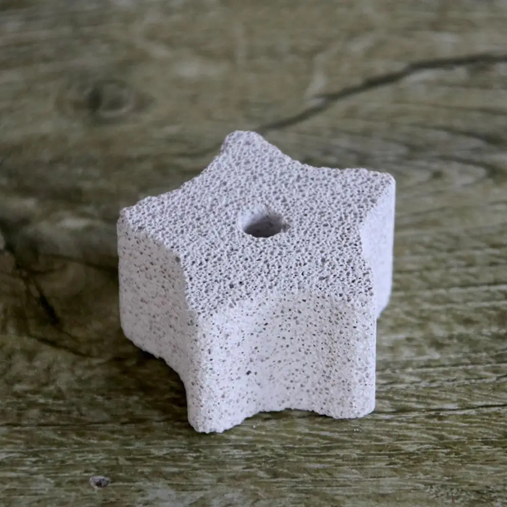 Small Pet Mineral Stone Five-pointed Star Shape Bite-resistant Molar Stone For Parrot Hamster Rabbit Guinea Pig
Small Pet Mineral Stone Five-pointed Star Shape Bite-resistant Molar Stone For Parrot Hamster Rabbit Guinea Pig