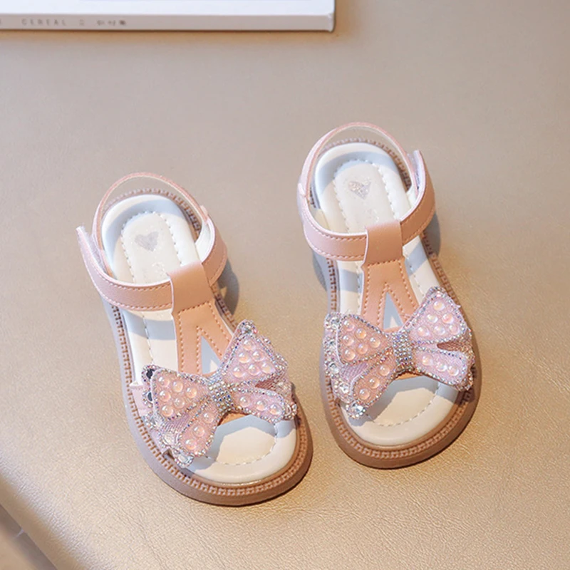 Cute and Comfy Sumer Children Girls' Casual Outdoor Sandals with Soft, Non-Slip Sole
Cute and Comfy Sumer Children Girls' Casual Outdoor Sandals with Soft, Non-Slip Sole