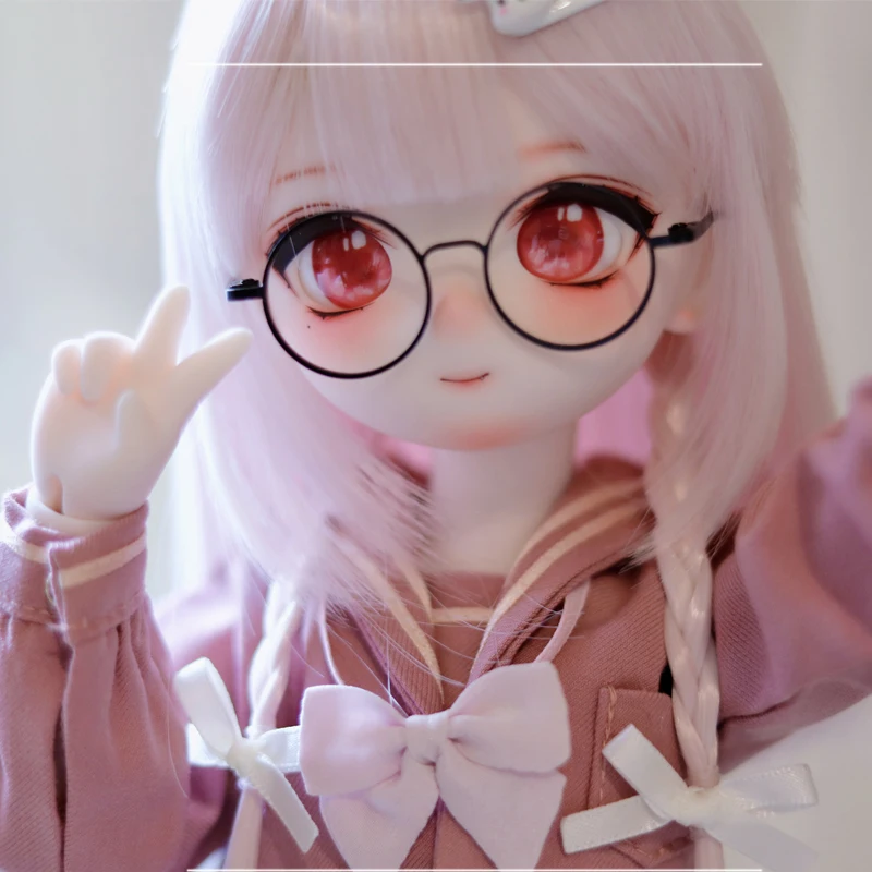 BJD Doll SD Doll 1/4 Cent Girl Doll Two-dimensional Smile Bear Girl Cartoon Joint Doll Moe Doll
BJD Doll SD Doll 1/4 Cent Girl Doll Two-dimensional Smile Bear Girl Cartoon Joint Doll Moe Doll