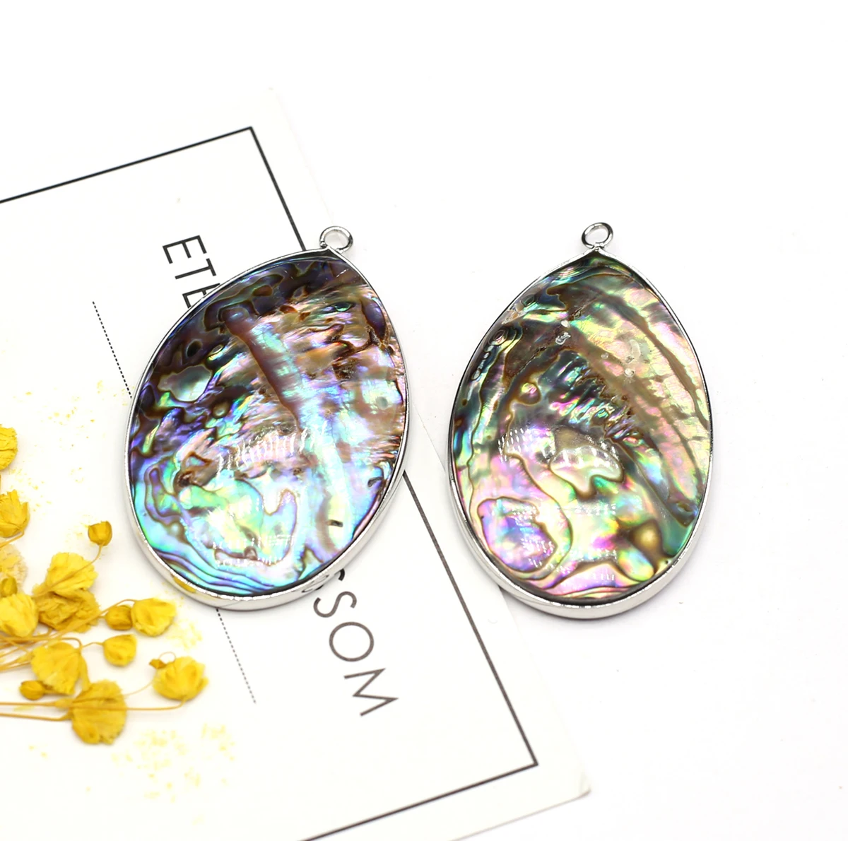 Abalone Shell Natural Edging Egg Pendant Crafts DIY Jewelry Making Necklaces Earrings Accessories Charm Gift Party Decor 32x52MM
Abalone Shell Natural Edging Egg Pendant Crafts DIY Jewelry Making Necklaces Earrings Accessories Charm Gift Party Decor 32x52MM