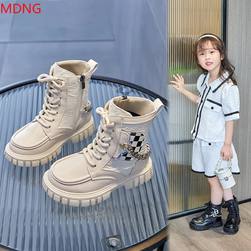Girls' Martin boots autumn /winter 2022 new waterproof non slip boots schoolbag Chain Leather Boots children's Short Boots
Girls' Martin boots autumn /winter 2022 new waterproof non slip boots schoolbag Chain Leather Boots children's Short Boots