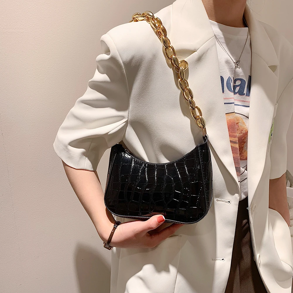 Fashion Check Embossed Handbags New PU Leather Chain Shoulder Bag 2022 Fashion Texture Shopping Bag Zipper Embossed Underarm Bag
Fashion Check Embossed Handbags New PU Leather Chain Shoulder Bag 2022 Fashion Texture Shopping Bag Zipper Embossed Underarm Bag