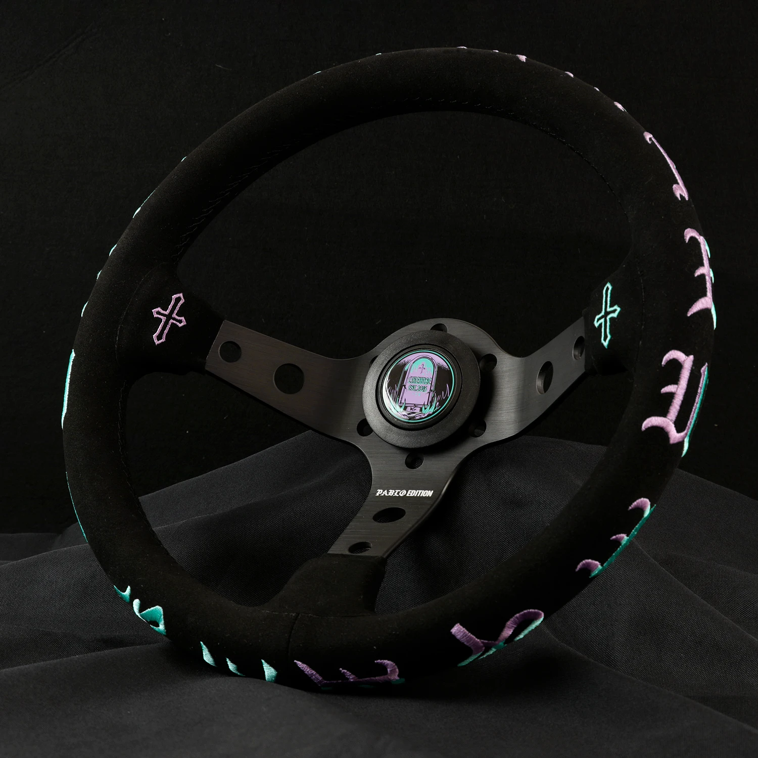 LW 320 мм Pablo Edition Спортивный руль с вышивкой Deep Dish для ступицы MOMO OMP NRG SPARCO HKB
LW 320 мм Pablo Edition Спортивный руль с вышивкой Deep Dish для ступицы MOMO OMP NRG SPARCO HKB