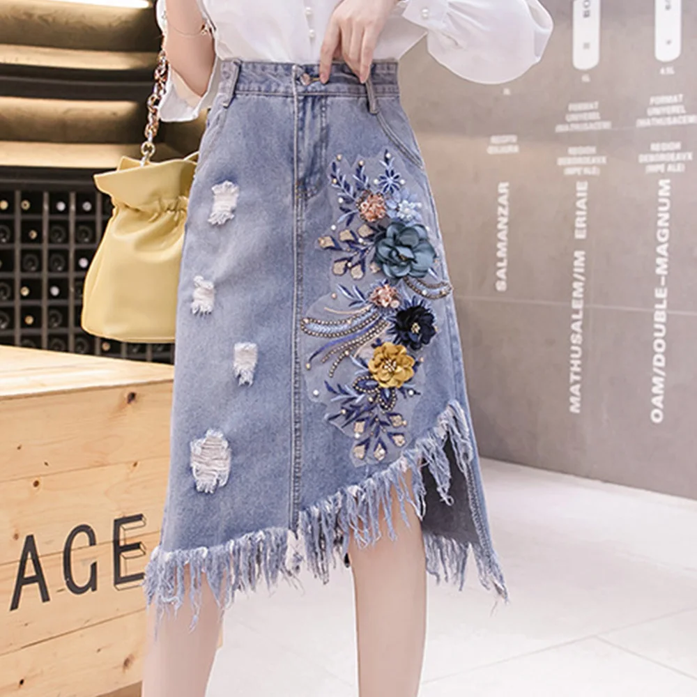 Skirt Women Streetwear Flowers Print Long Denim Skirts Summer 2022 High Waist Slim Tassel Hole Sexy Irregular Skirt Jeans
Skirt Women Streetwear Flowers Print Long Denim Skirts Summer 2022 High Waist Slim Tassel Hole Sexy Irregular Skirt Jeans
