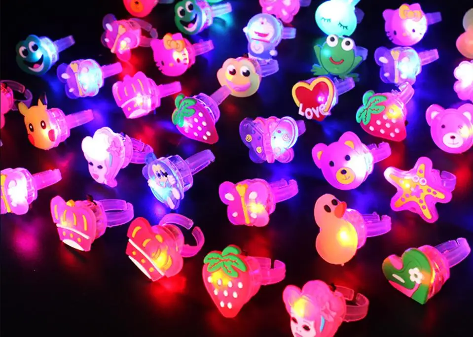 50pcs Led Light Up Rings Birthday Favor Glowing Cartoon Animal Flower Heart Diamond Pattern Open Ring Flash Halloween XMAS Decor
50pcs Led Light Up Rings Birthday Favor Glowing Cartoon Animal Flower Heart Diamond Pattern Open Ring Flash Halloween XMAS Decor