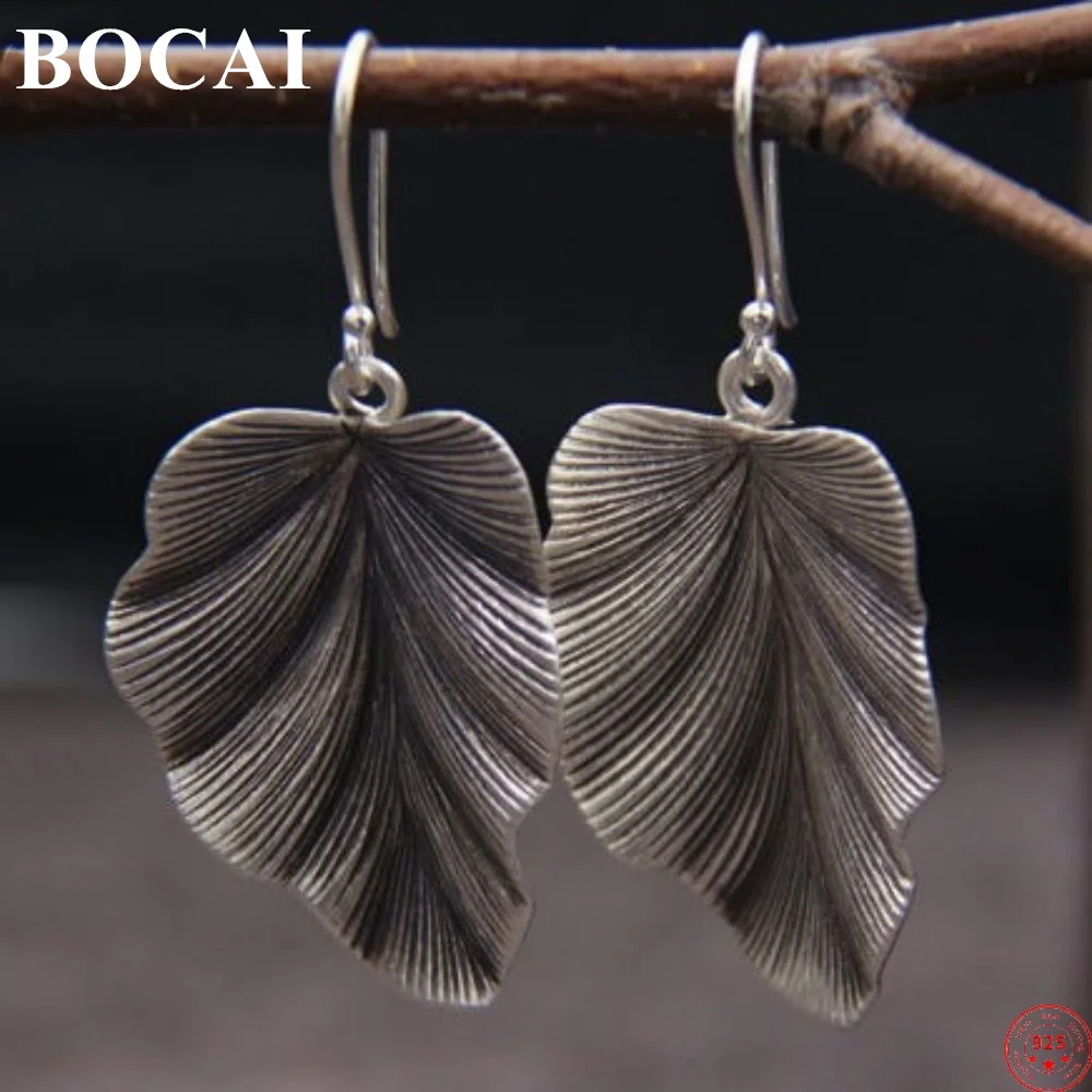 Женские серьги-капельки из серебра 2022 пробы с листьями лотоса
Женские серьги-капельки из серебра 2022 пробы с листьями лотоса