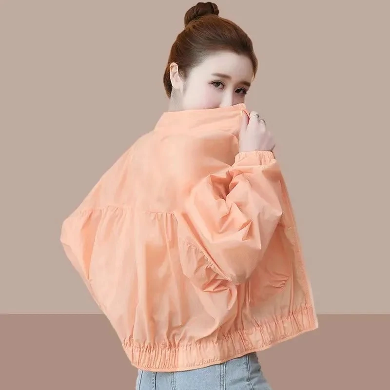 Women's Jacket Thin Coat 2023 Spring Autumn New Hooded Casual Windbreaker Long Sleeve Female Pocket Zipper Loose Outerwear
Women's Jacket Thin Coat 2023 Spring Autumn New Hooded Casual Windbreaker Long Sleeve Female Pocket Zipper Loose Outerwear