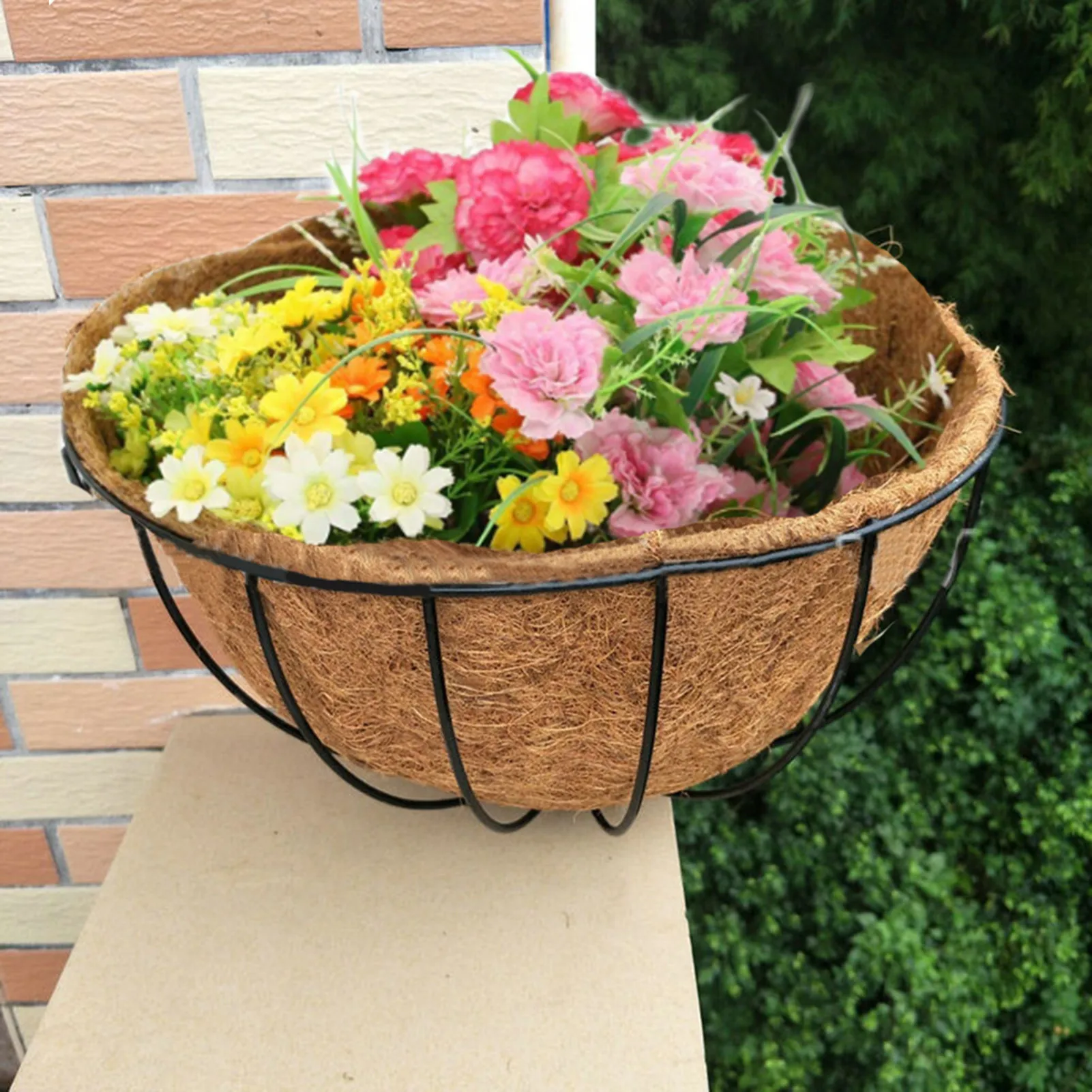 Hanging Coconut Flower Pot Basket Liners Planter Replacement Palm Cushion For Flower Basket And Flowers Pot Decoration
Hanging Coconut Flower Pot Basket Liners Planter Replacement Palm Cushion For Flower Basket And Flowers Pot Decoration