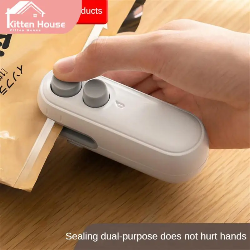 Button Switch High Temperature Sealing Sealer Reusable Sealing Machine Small Household Portable Snack Holder Plastic Tool Mini
Button Switch High Temperature Sealing Sealer Reusable Sealing Machine Small Household Portable Snack Holder Plastic Tool Mini