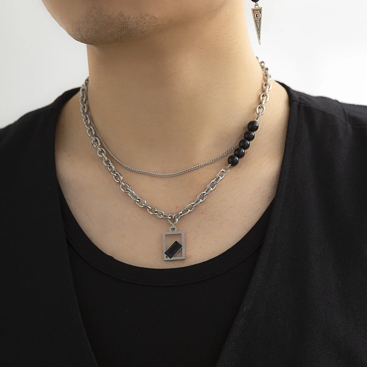 Punk Hip-hop Black Rhinestone Pendant Bead Necklace Man Stainless Steel Jewelry 2022 Trend Choker Neck Chain Mens Jewellery
Punk Hip-hop Black Rhinestone Pendant Bead Necklace Man Stainless Steel Jewelry 2022 Trend Choker Neck Chain Mens Jewellery