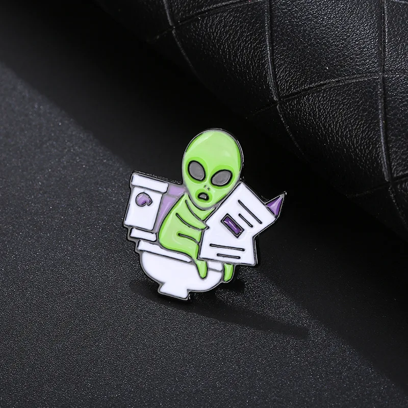 Funny Brooches UFO Alien Reading Newspaper Enamel Pins Badge Backpack Clothing Accessories Fun Jewelry Gift for Friend Wholesale
Funny Brooches UFO Alien Reading Newspaper Enamel Pins Badge Backpack Clothing Accessories Fun Jewelry Gift for Friend Wholesale