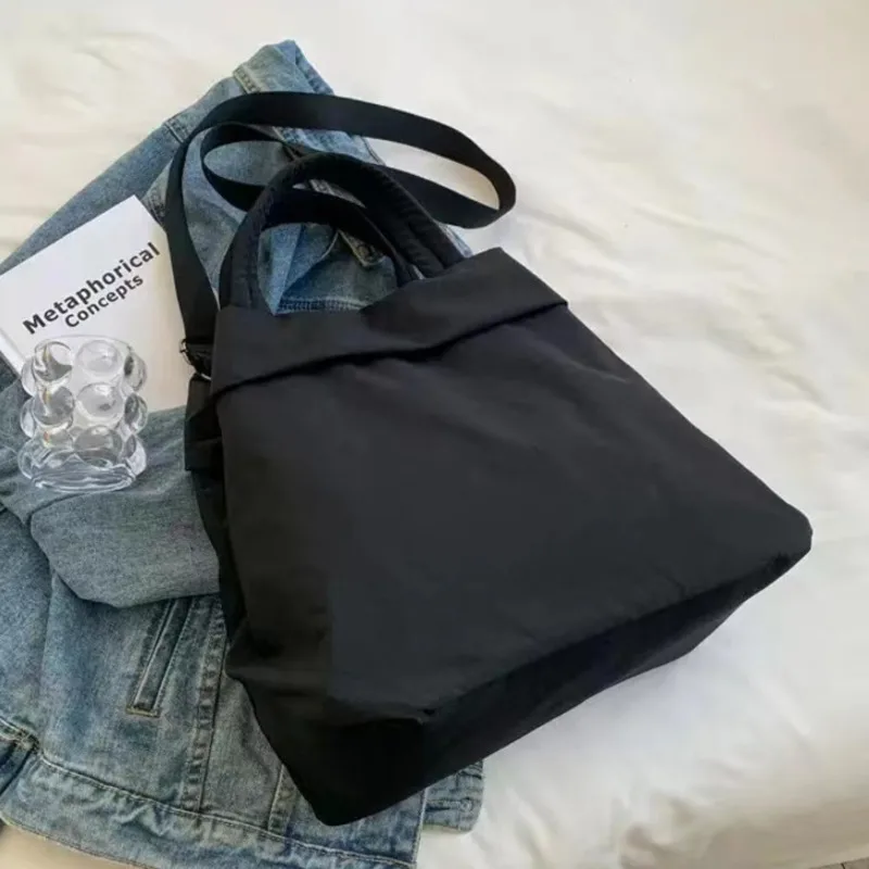 Nylon Shoulder Bags for Women Large Capacity Crossbody Bag Women Canvas Handbag Tote Shopping Crossbody Bag Bolsas Femininas New
Nylon Shoulder Bags for Women Large Capacity Crossbody Bag Women Canvas Handbag Tote Shopping Crossbody Bag Bolsas Femininas New