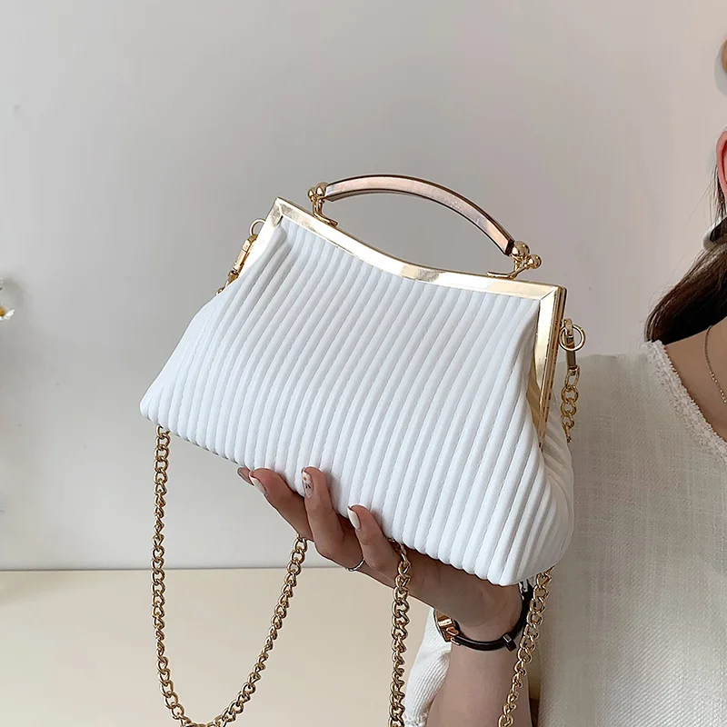 Women's Bag 2022 Summer New Wild Multicolor Stripe Upscale Versatile Messenger Bag Chain Fashion Shell Handbag EBMX
Women's Bag 2022 Summer New Wild Multicolor Stripe Upscale Versatile Messenger Bag Chain Fashion Shell Handbag EBMX