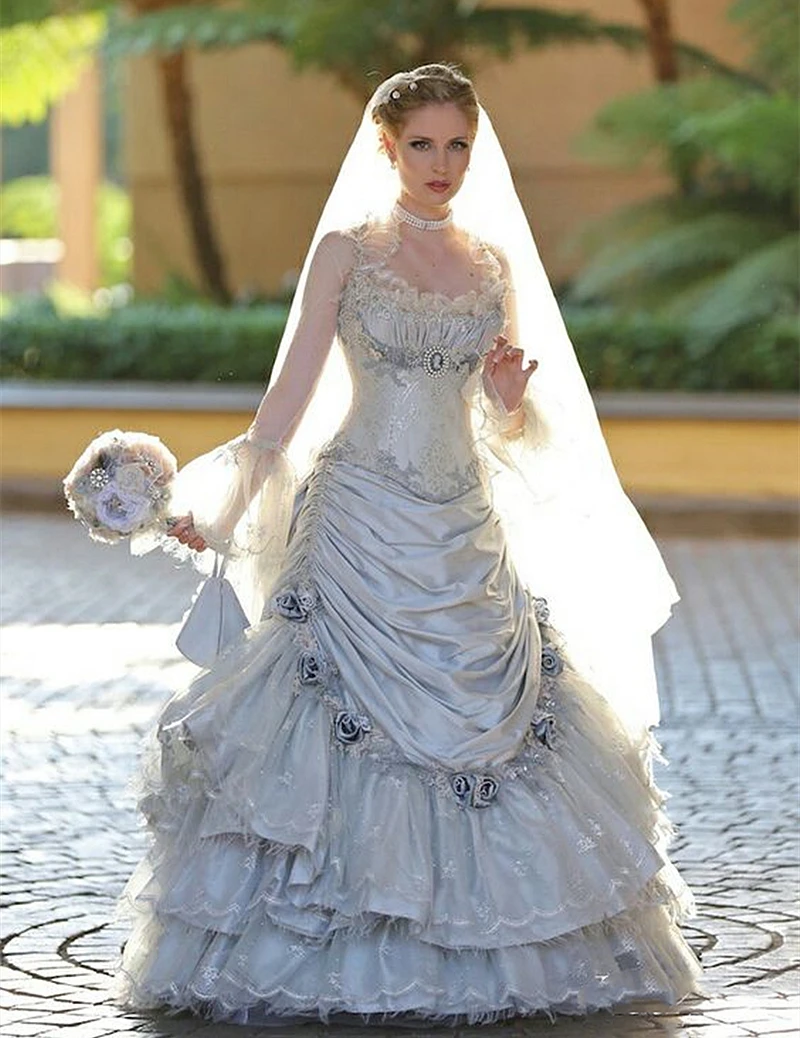 Silver Bustle Victorian Wedding Dresses Flare Long Sleeves Ruched Vintage Princess A Line Bridal Gowns Flowers Lace Appliques
Silver Bustle Victorian Wedding Dresses Flare Long Sleeves Ruched Vintage Princess A Line Bridal Gowns Flowers Lace Appliques